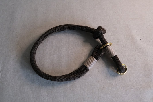 Collar 'June'