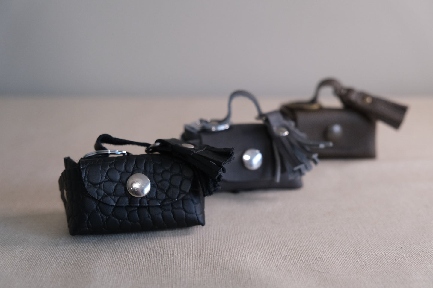 Poop bag pouch