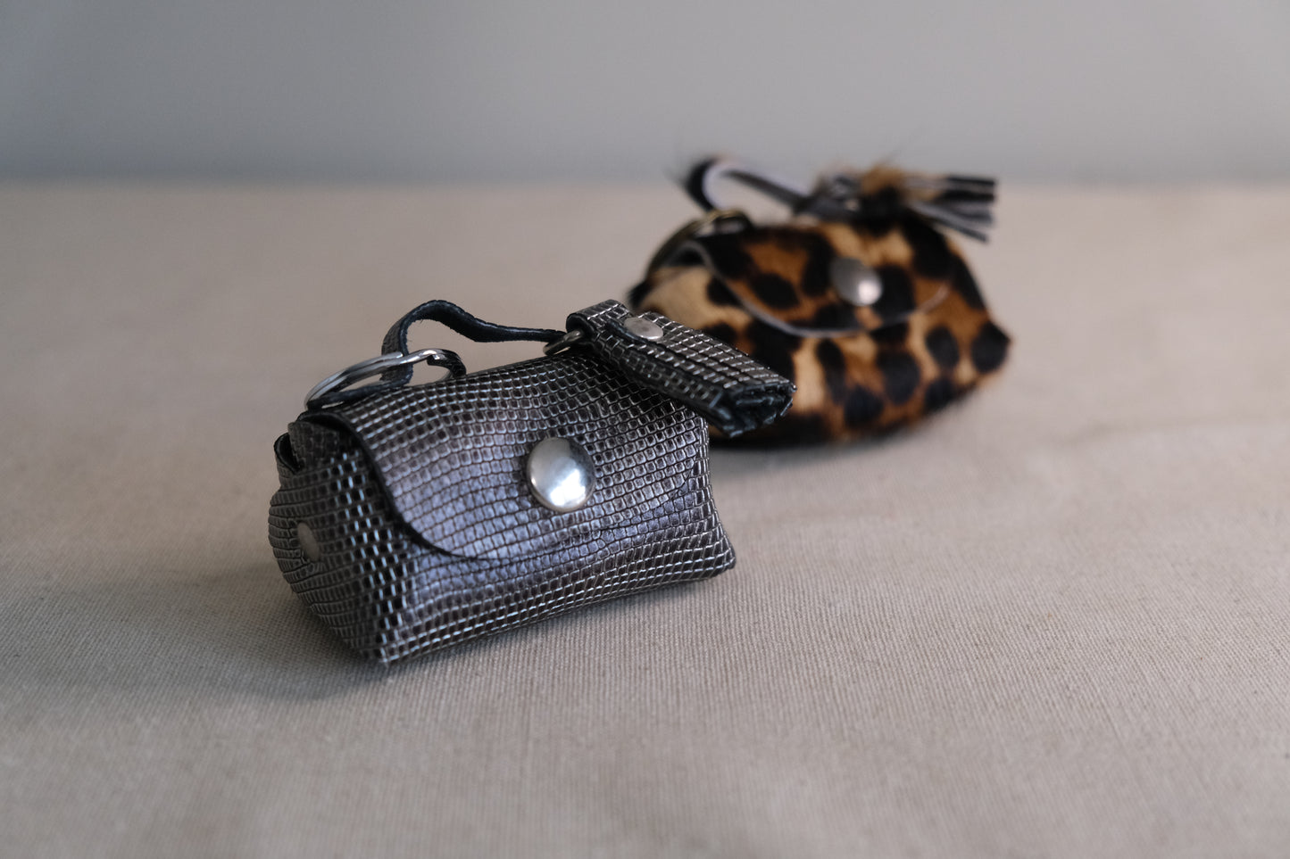 Poop bag pouch